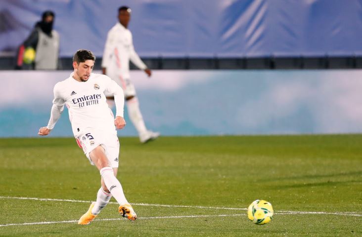 Man Utd đầu tư cho Valverde khiến Real Madrid phải cân nhắc