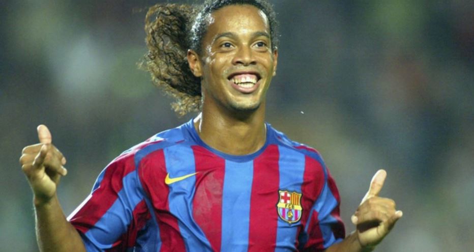 Ronaldinho dấn thân vào âm nhạc chính thức từ năm 2013